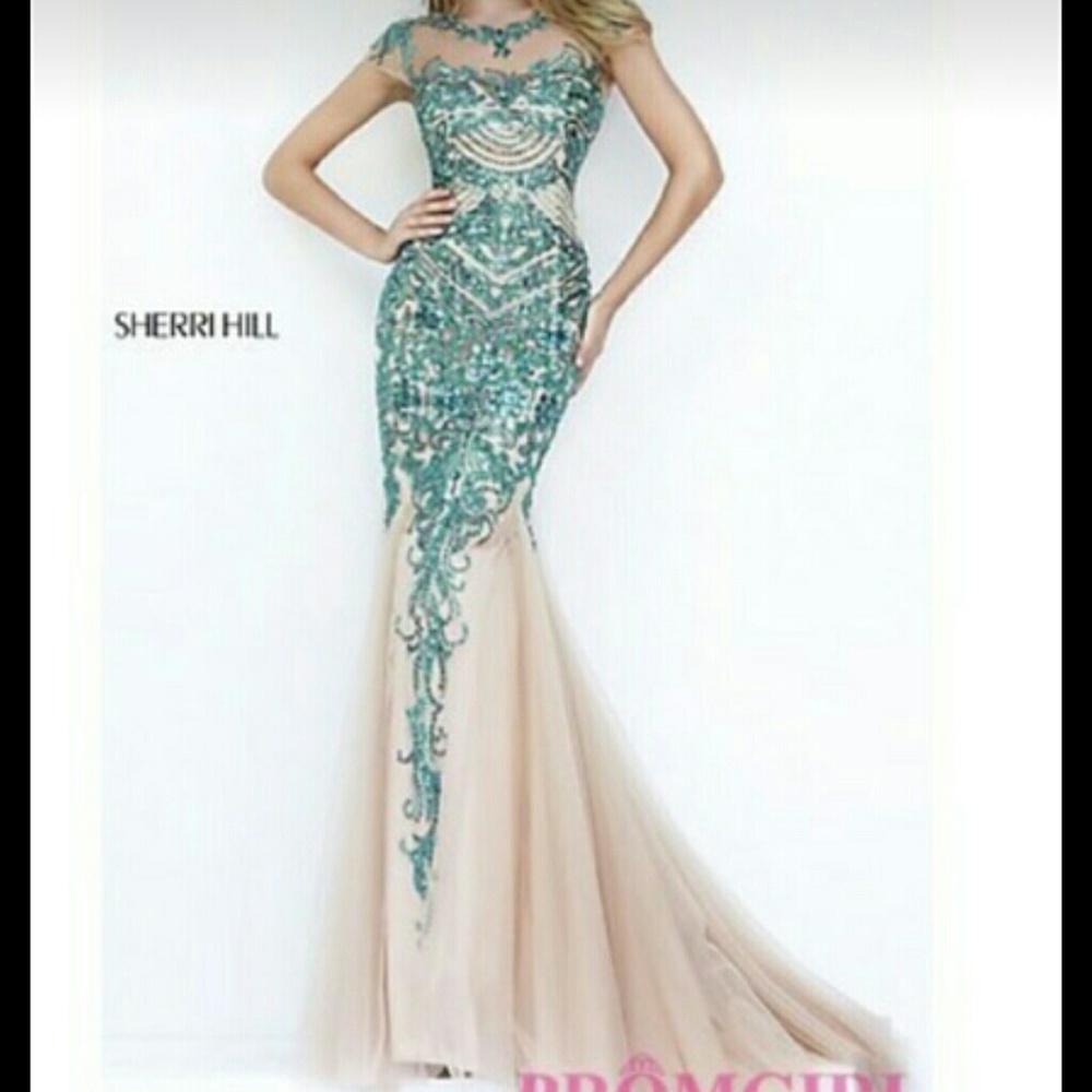Prom dress